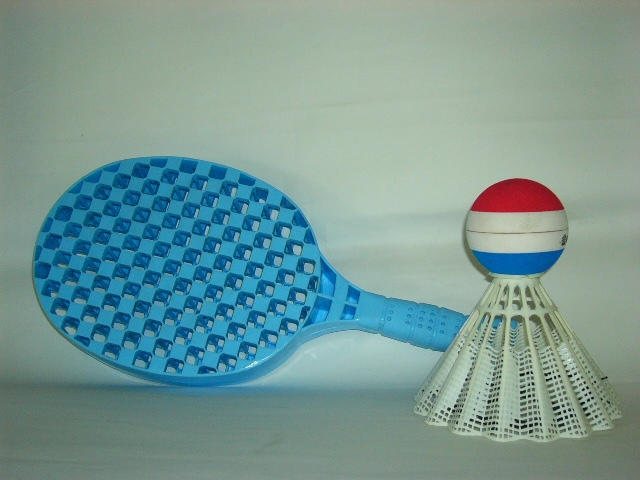 Shuttle ball set (Boule de navette mis en)