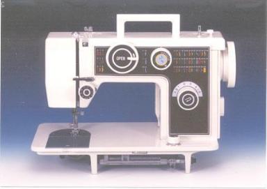 Household Sewing Machine (Haushalts-Nähmaschine)