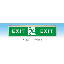 EXIT LIGHT (EXIT LIGHT)