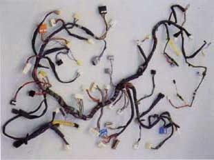 automobile wire harness (faisceaux de câbles pour automobile)