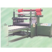 DECORATION PAPER AND PVC ON PANEL LAMMINATING MACHINE (DECORATION DE PAPIER ET DE PVC SUR PANNEAU LAMMINATING MACHINE)