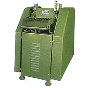 RUBBER CUTTING MACHINE (CAOUTCHOUC DE COUPE DE MACHINE)