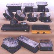 Rubber for Construction Machinery Parts (En caoutchouc pour Construction Machinery Parts)