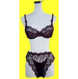 LADIES UNDERWEAR