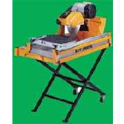 CUTTING MACHINE (MACHINE DE COUPE)