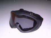 Goggle (Goggle)