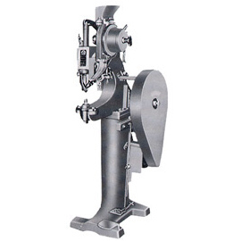 Auto Riveting Machine