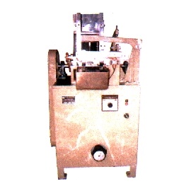 Ear Pressmaschine (Ear Pressmaschine)