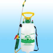 6.5 L PRESSURIZED GARDEN SPRAYER (6.5 L SOUS PRESSION DE JARDIN PULVERISATEUR)