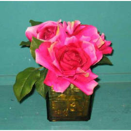 6.5``H POTTED ROSE W/GLASS POT (6.5``H POTTED ROSE W/GLASS POT)