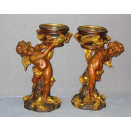 10.25``H POLYRESIN CHERUB CANDLE HOLDER (10.25``H POLYRESIN ANGELOT BOUGEOIR)