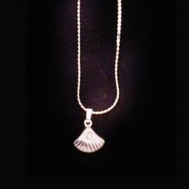 NECKLACE (COLLIER)