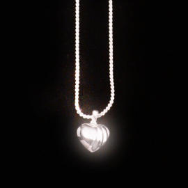 NECKLACE (COLLIER)