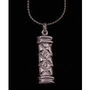 NECKLACE (COLLIER)
