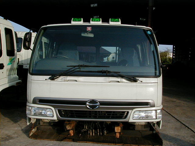 USED RECONDITIONED TRUCK CAB (OCCASION CAMION RECONDITIONNÉS ACR)