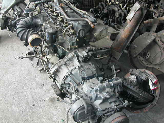 USED ENGINE WITH GEAR BOX (Moteur occasion AVEC GEAR BOX)