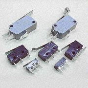  Switch And Socket Circuit Breaker&Lamp Holder (Switch et Socket Circuit Breaker & Lamp Holder)