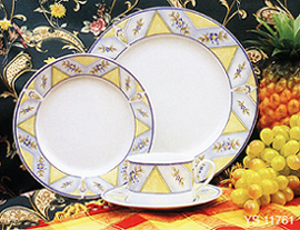  Mugs / Dinnerware ( Mugs / Dinnerware)