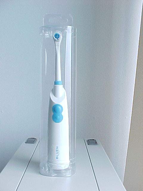  B/O Toothbrush (B / O Brosse)
