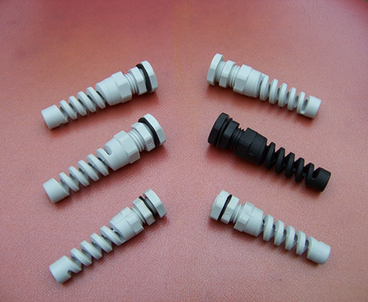  PG And M Type Nylon Cable Gland With Strain Relief (Spring Cable Gland) (PG-und M-Typ Nylon Kabelverschraubung mit Zugentlastung (Spring Kabelverschraubu)