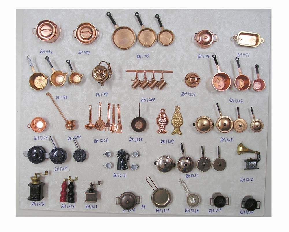  Dolls House Miniature Accessories