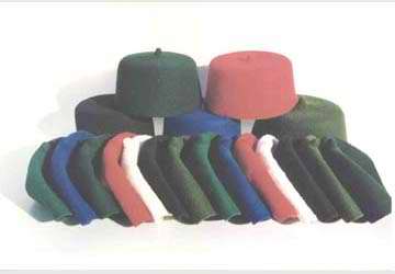  Hats And Caps (Головные уборы)