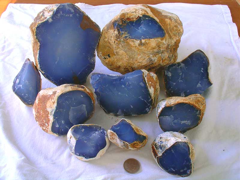  Blue Chalcedony Rough Nodule Type (Blue Chalcedony Knotenbildung Rough Type)