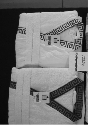  Bathrobes (Халаты)