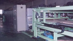  Paper Honeycomb Board Machine (Бумага Сотовый картоноделательной машины)
