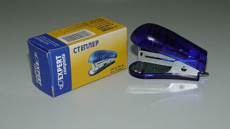  Stapler (Степлер)