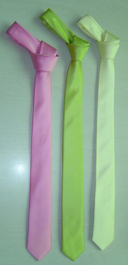 New Skinny Solid Tie (New Skinny Solid Tie)