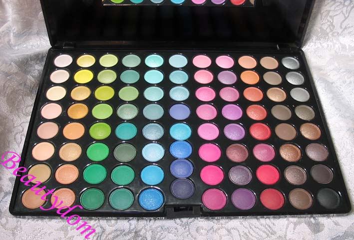 Professional Eye Shadow Palette 88 Colors