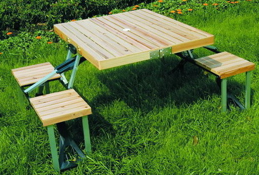  Wooden Picnic Table (Table de pique-nique en bois)