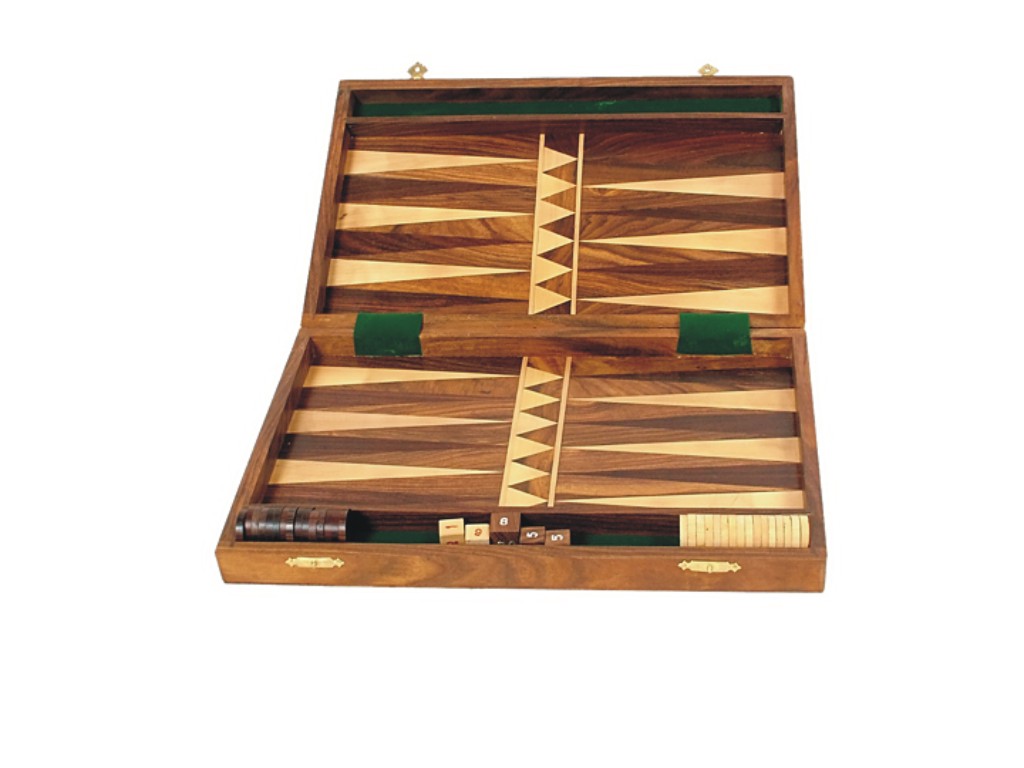  Wooden Backgammon ()