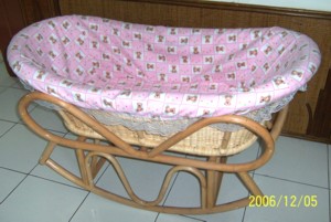  Baby Bed (Lit bébé)