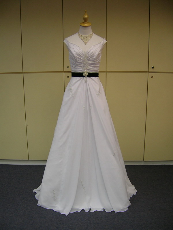  Wedding Gown ( Wedding Gown)