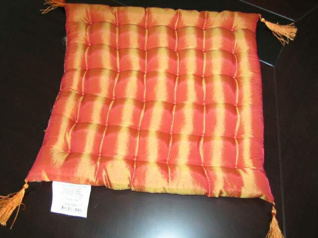  Cushion