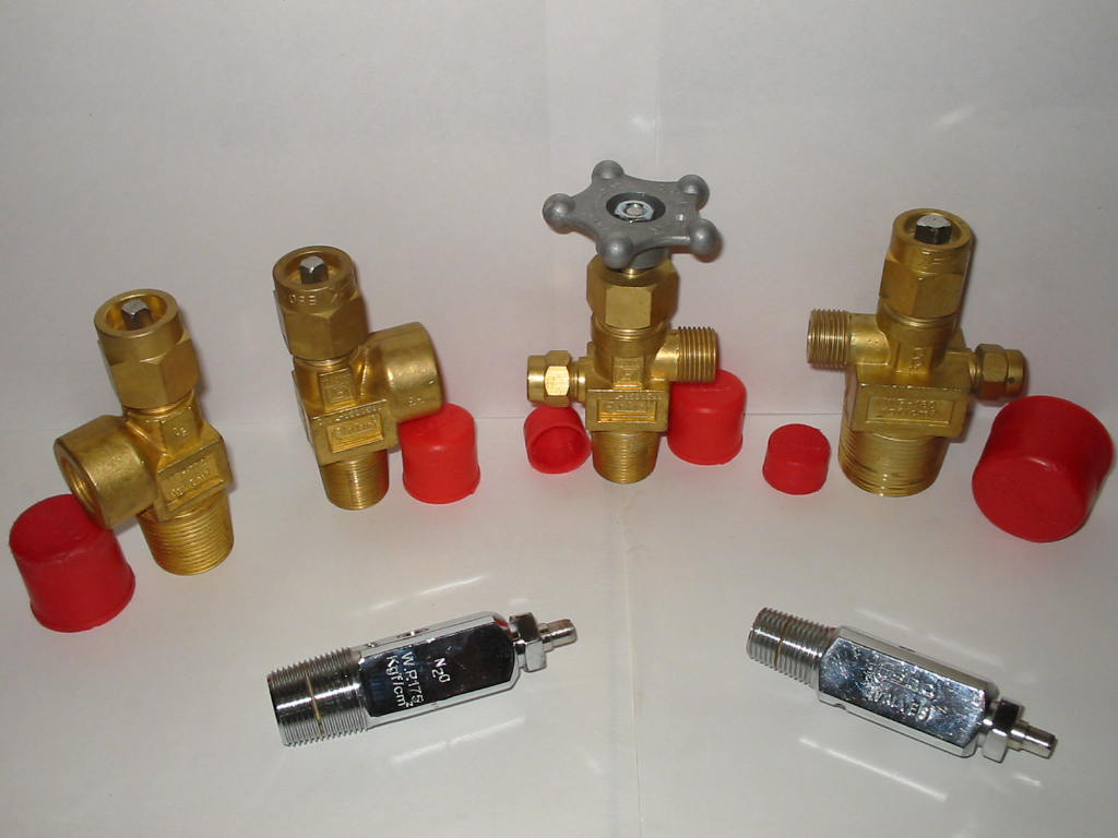  Gas Cylinder Valve (Клапан газовый баллон)