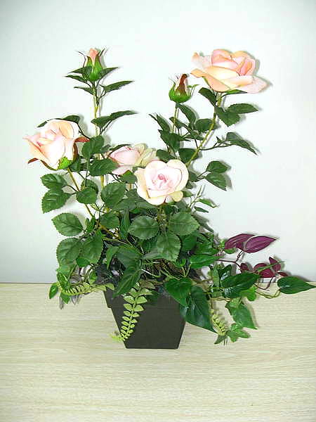  Fabric Wild Rose