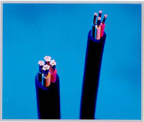  Heavy Duty Armoured And Unarmoured Cables (Heavy Duty Panzer-und unarmierte Kabel)