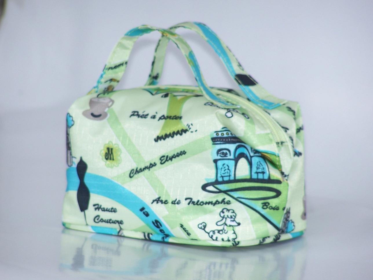  Cosmetic Bag (Cosmetic Bag)