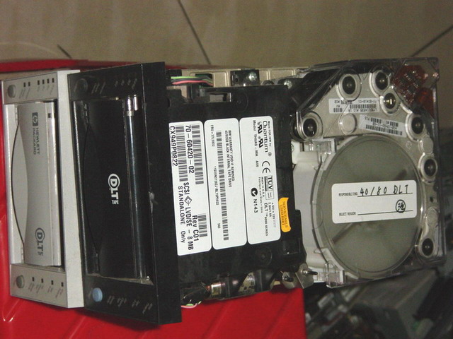 Qantum DLT4000, DLT7000, DLT8000 Used Tape Drives (Qantum DLT4000, DLT7000, DLT8000 Used Tape Drives)