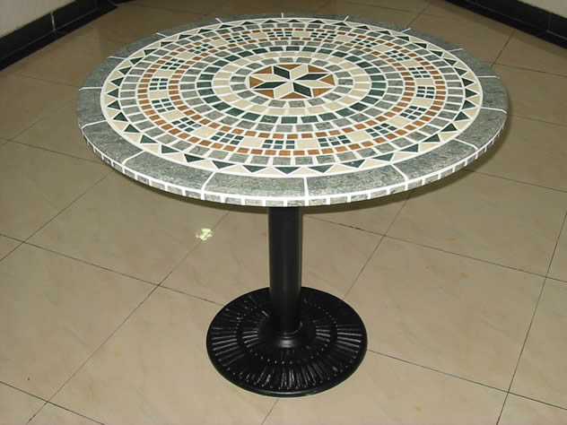  Mosaic Table Top With Iron Base ( Mosaic Table Top With Iron Base)