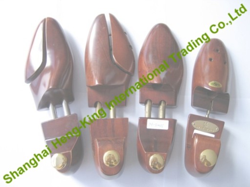  Wooden Shoe Tree With Lacquer (Деревянный башмак дерево лаком)