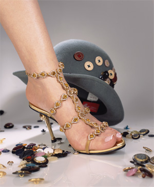  Diamond Shoes ()