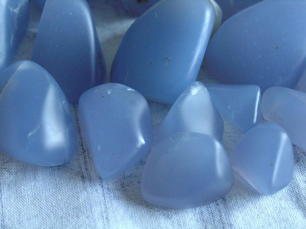  Tumbled Dark Blue Chalcedony (Trommelsteine Dark Blue Chalcedony)