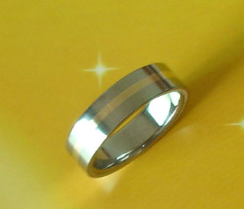 Tungsten Ringe Inlay 18k Yellow Gold (Tungsten Ringe Inlay 18k Yellow Gold)
