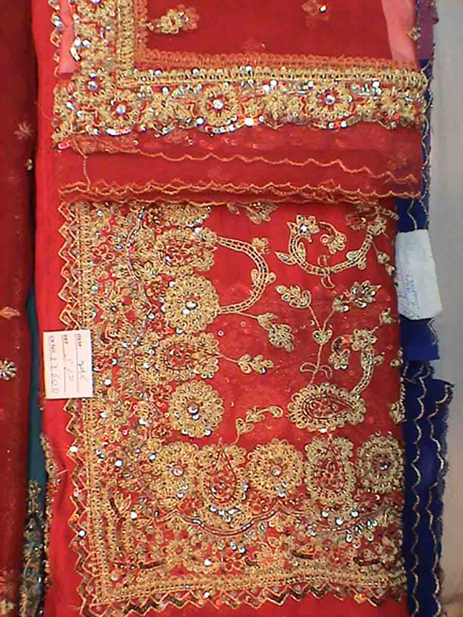  Sari ( Sari)