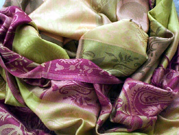  Jacquard Scarfs (Echarpes jacquard)