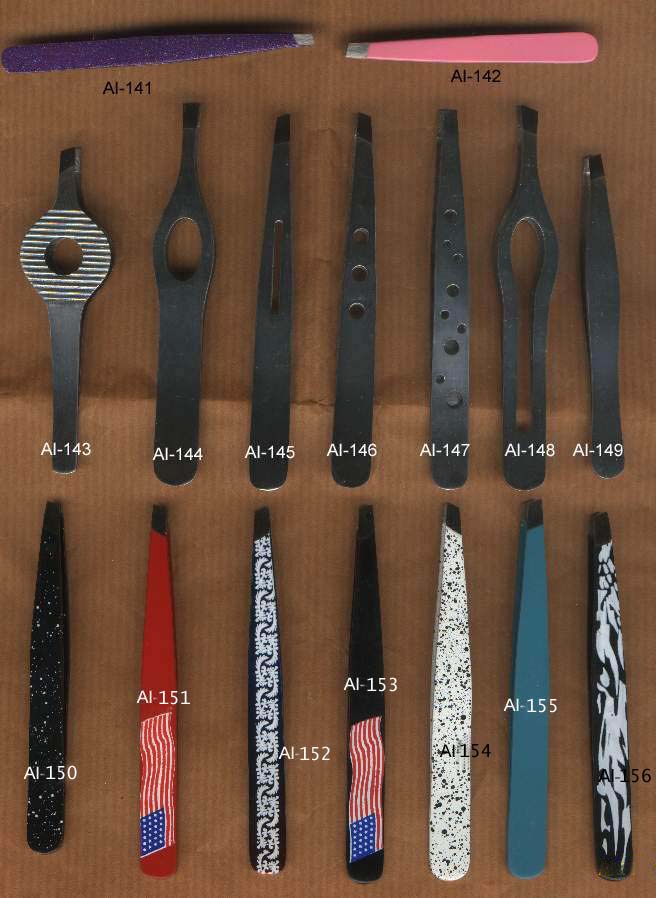  Manicure / Pedicure Instruments And Tweezers